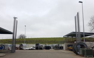 Avantgates gegenläufige Vertikaltoranlage