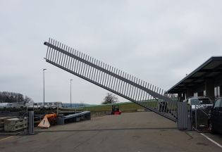 Avantgates Vertikaltor