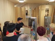 Schulung der Mitarbeiter durch den Wedatronic Servicetechniker